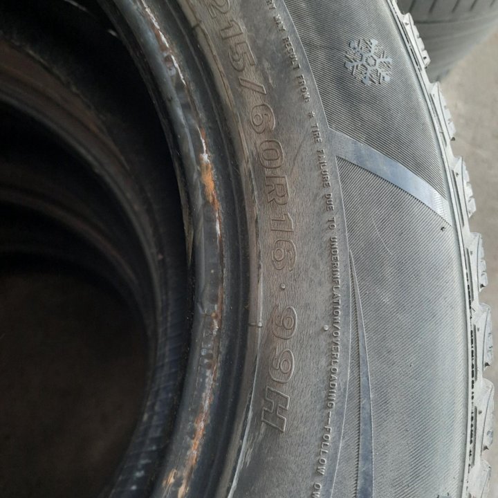 Maxxis 215/60/16, 4шт