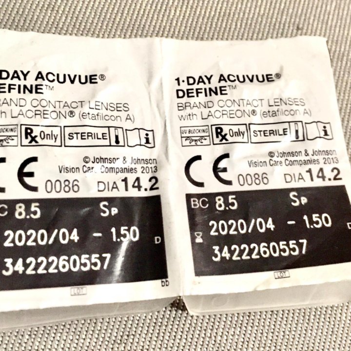 Линзы синие 1 DAY ACUVUE DEFINE одна пара