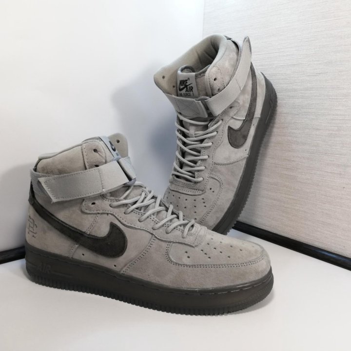 Кроссовки Nike air Force 1