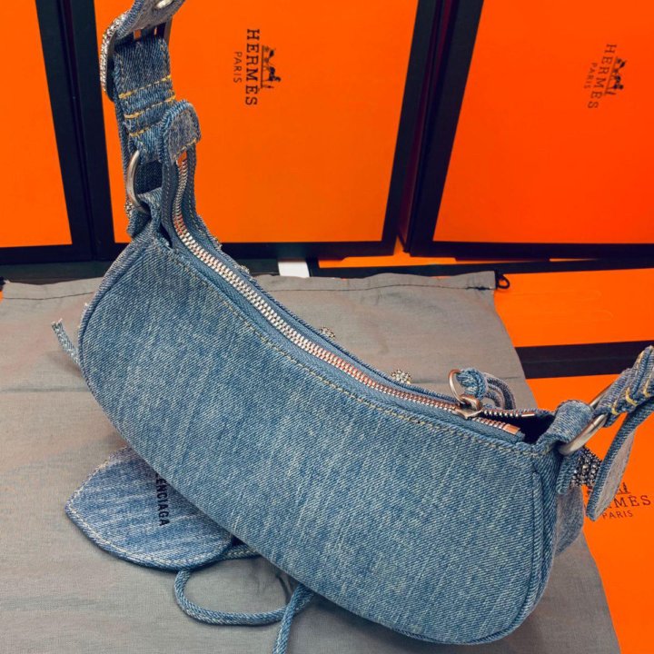 Сумка Balenciaga