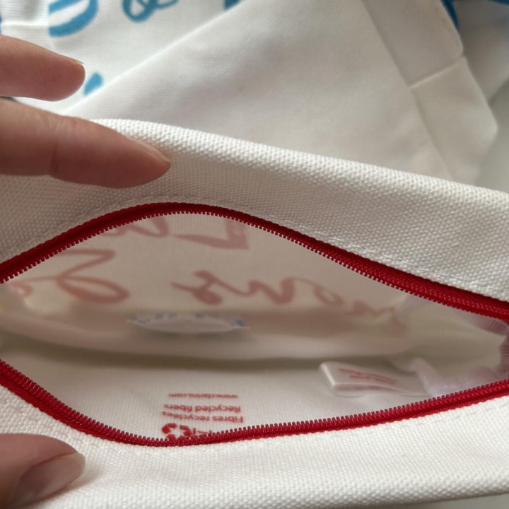 Clarins косметички