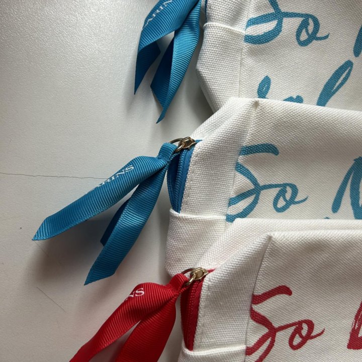 Clarins косметички