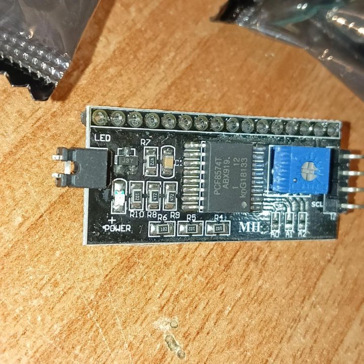 Шина i2c для дисплеев ардуино