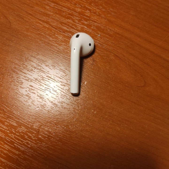 Правый наушник Apple airpods 1