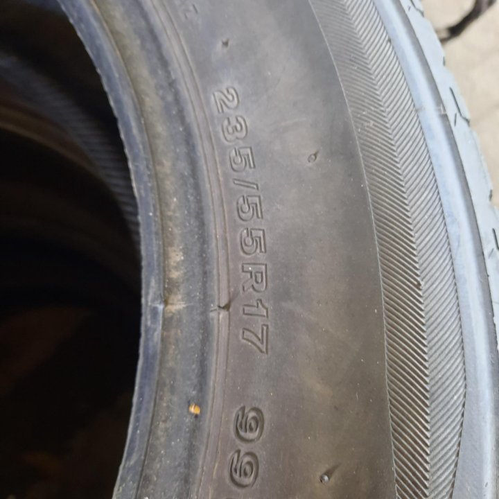 Bridgestone 235/55/17, 4шт