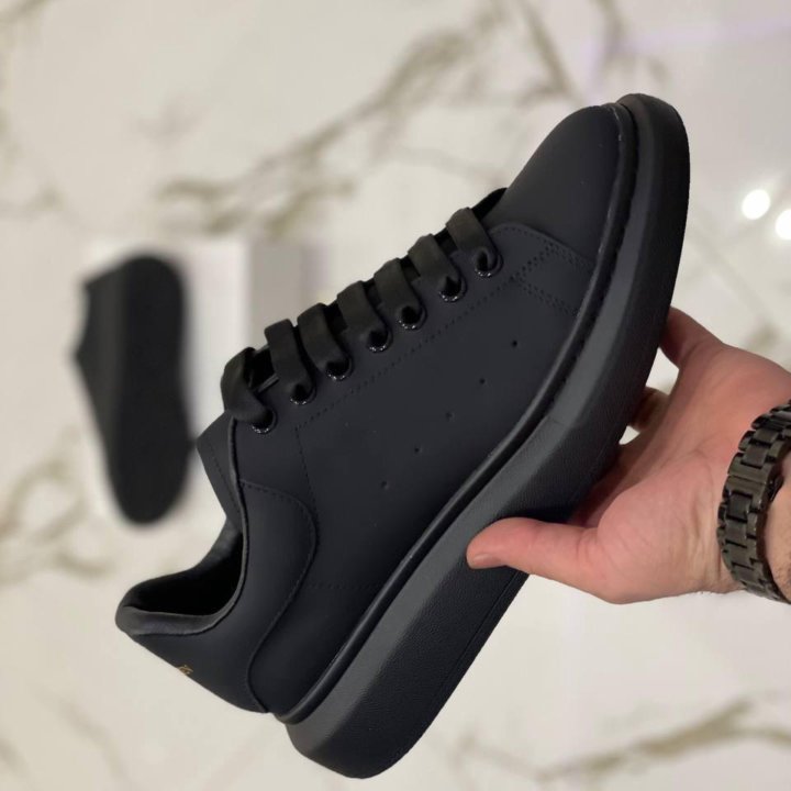 Кеды Alexander McQueen