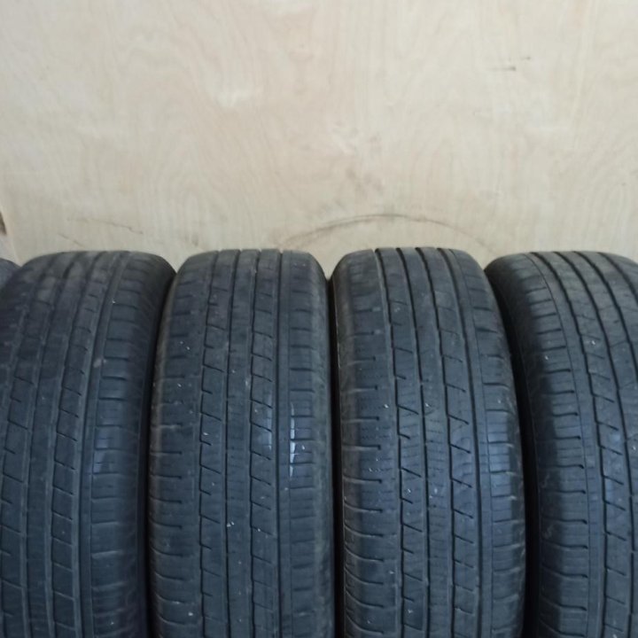 Continental ContiCrossContact LX 215/65 R16