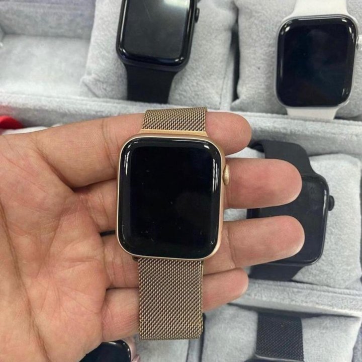 Apple Watch + Магнитный браслет (Магазин)