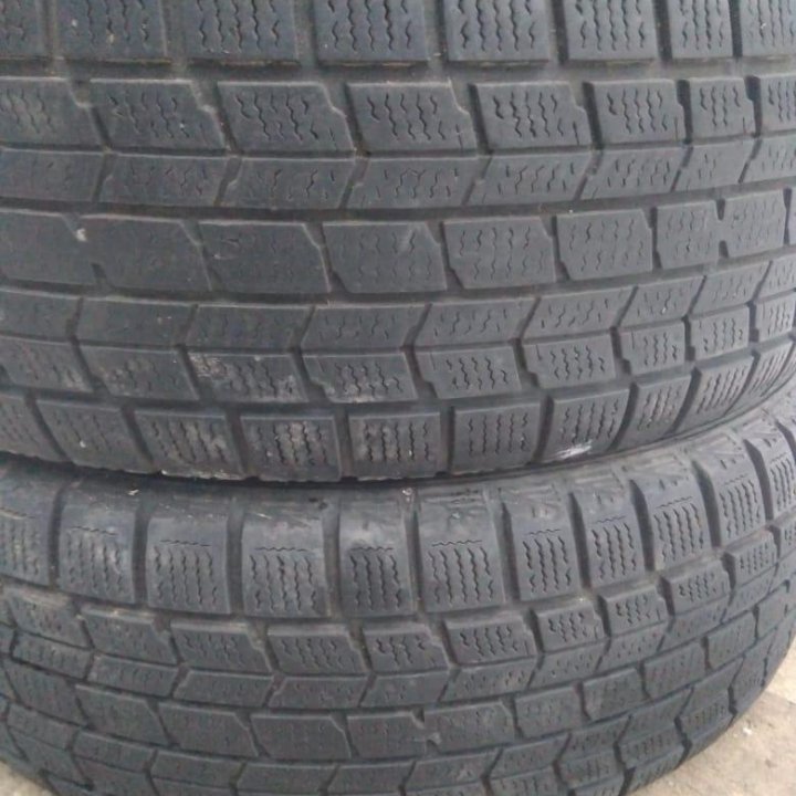 215/65 R16 Dunlop Graspic DS3