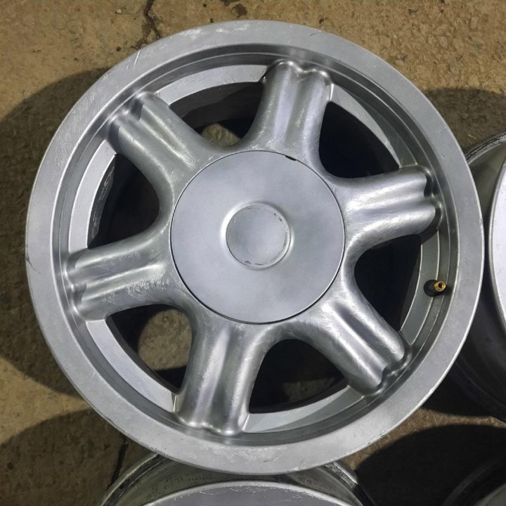 Диски BMW (Tecnocast) R15 5x120 (Лот №5827)