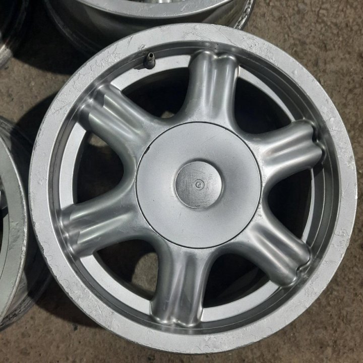 Диски BMW (Tecnocast) R15 5x120 (Лот №5827)