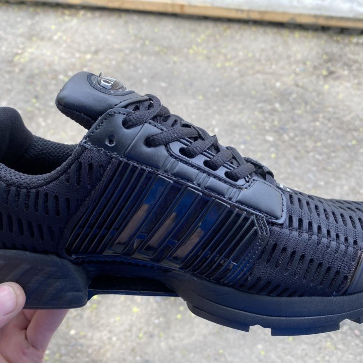 Кроссовки Adidas Climacool новые