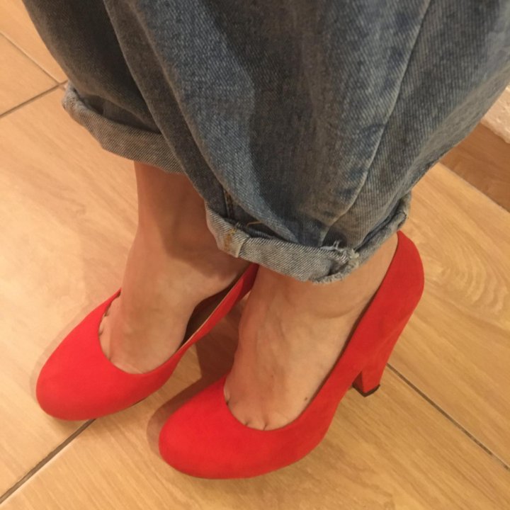 Туфли красные