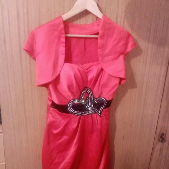 Платья с болером.