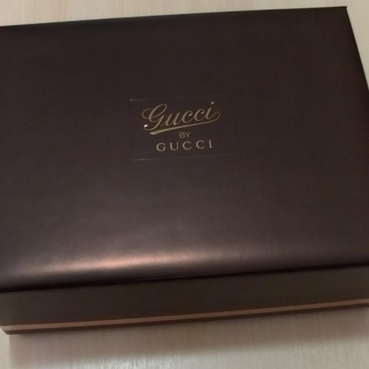 Gucci коробка подарочная разные размеры, листайте