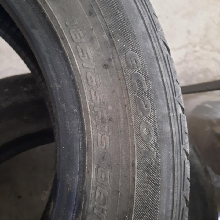 Dunlop 185/65/15, 4шт