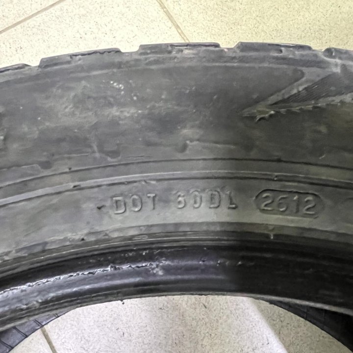 Зимние шины 255/50 r19