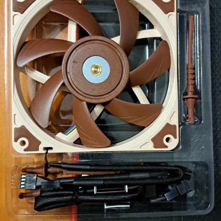 Noctua nf a12x15 pwm