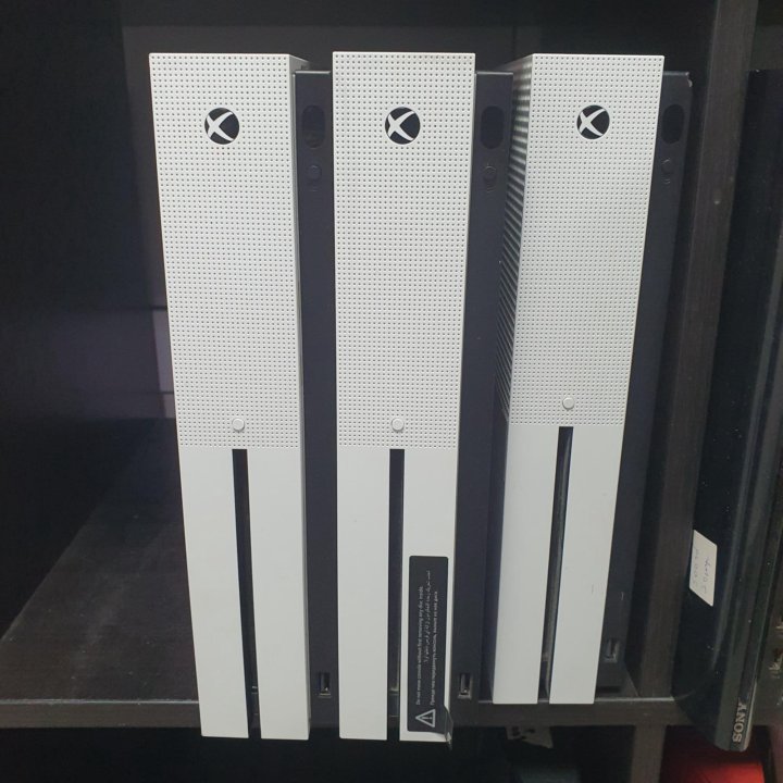 Xbox one s в ассортименте