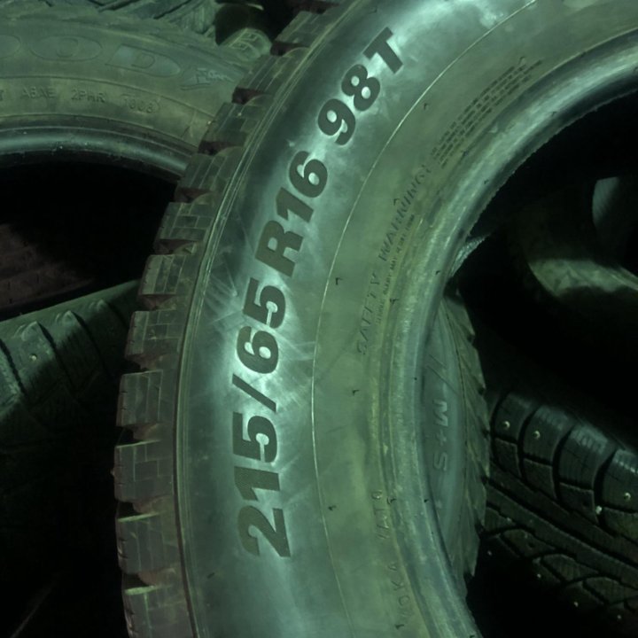 215/65 R16 шина зимняя Маршал 1шт