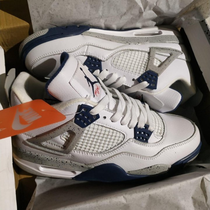 Кроссовки Nike air Jordan 4 retro белые р5