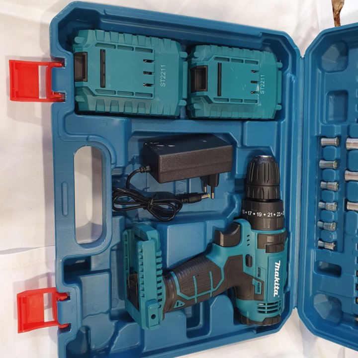 Шуруповерт Makita 46V Новый