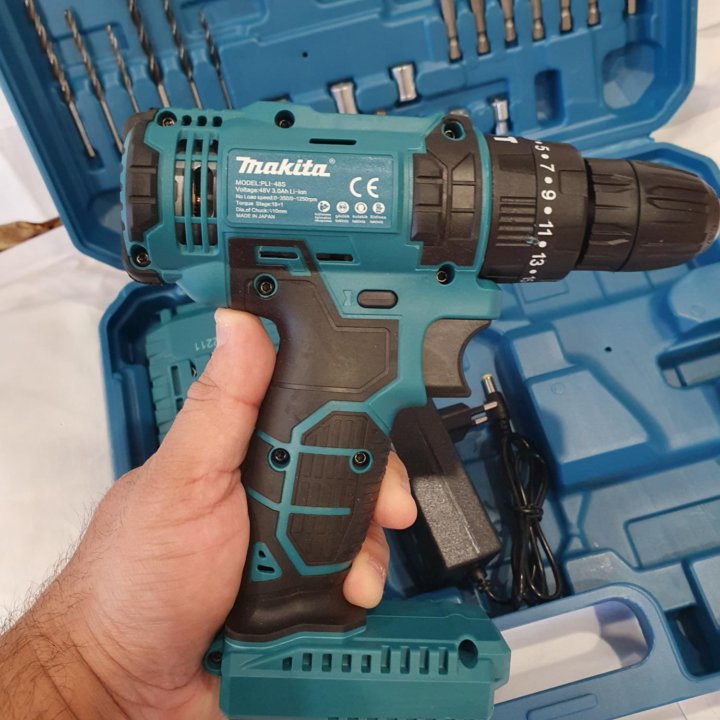 Шуруповерт Makita 46V Новый