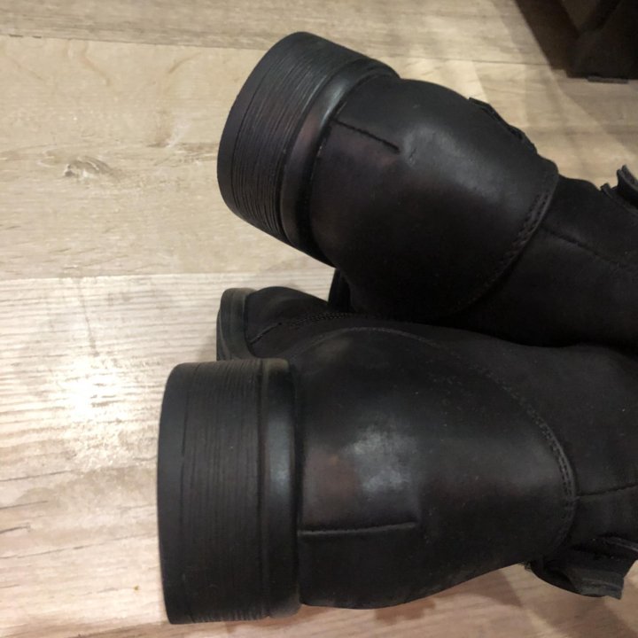 Полусапожки 39 размер