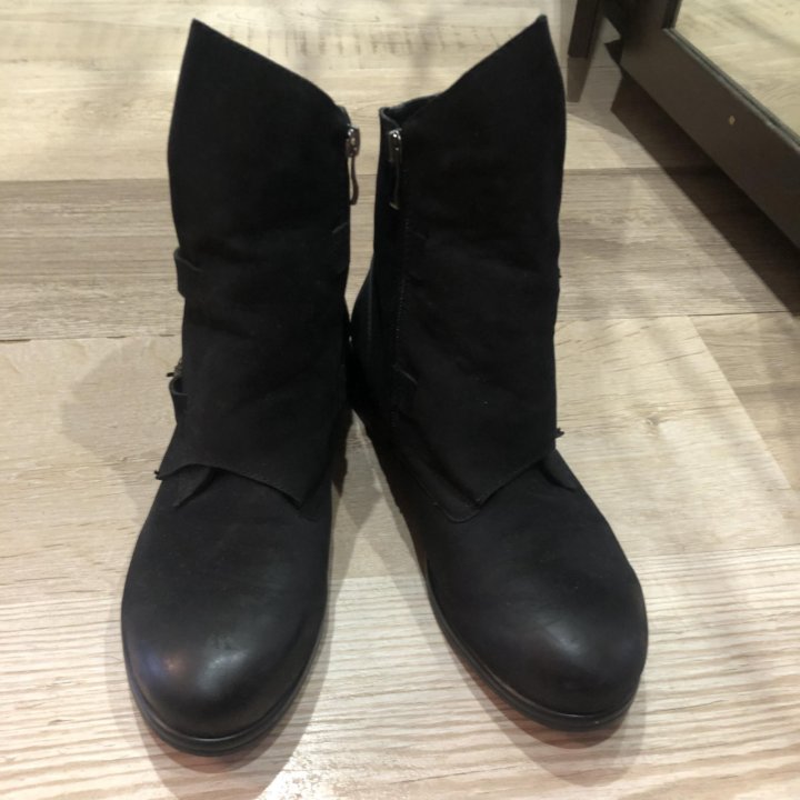 Полусапожки 39 размер