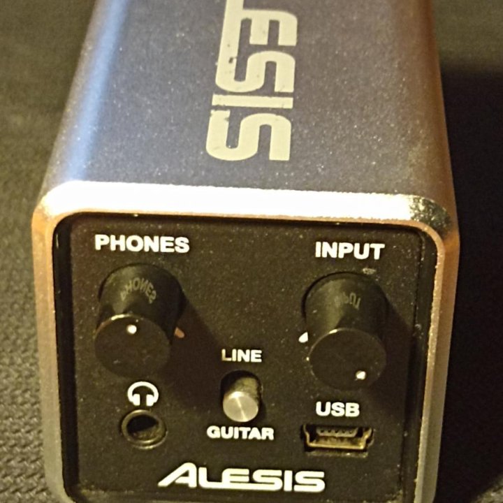 Звуковая карта - ALESIS CORE 1