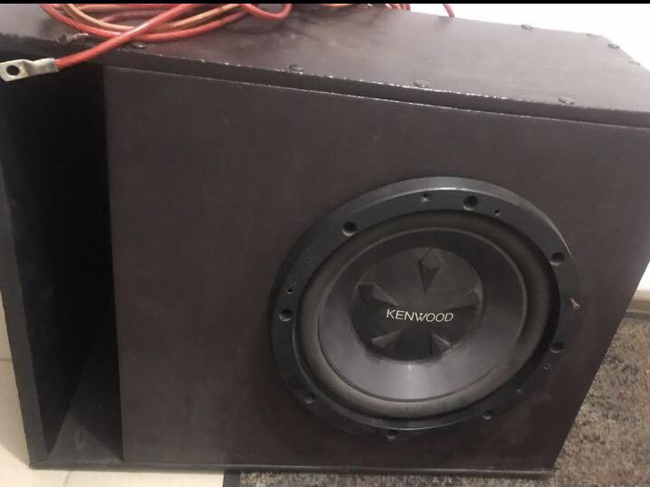 Сабвуфер с усилителем