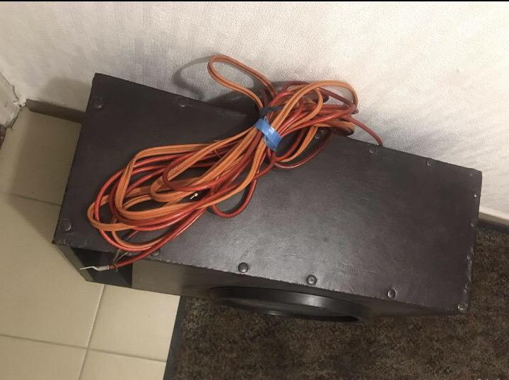 Сабвуфер с усилителем