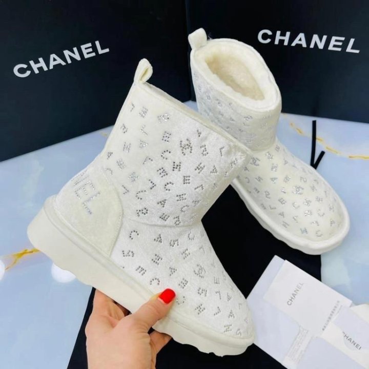 Натуральные угги Chanel