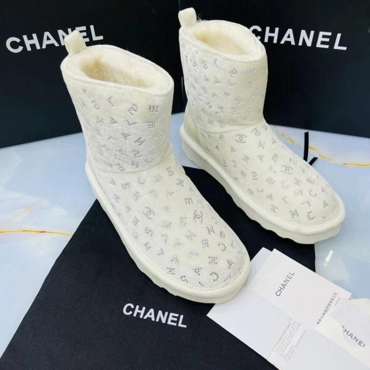 Натуральные угги Chanel