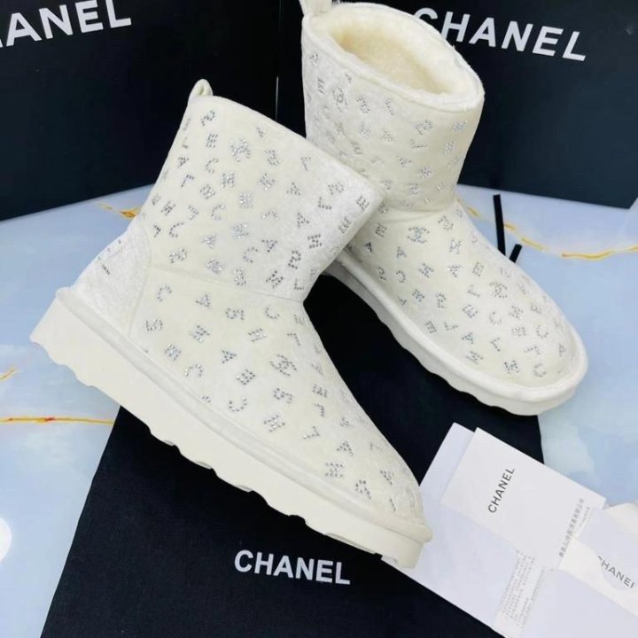 Натуральные угги Chanel