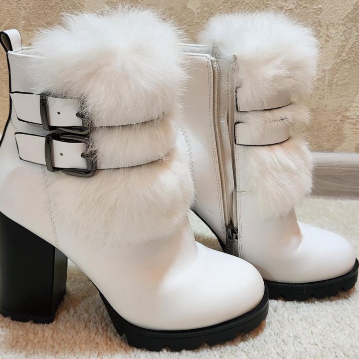 Ботинки женские