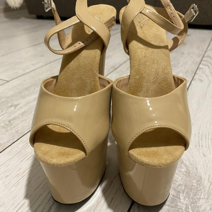 Стрипы туфли