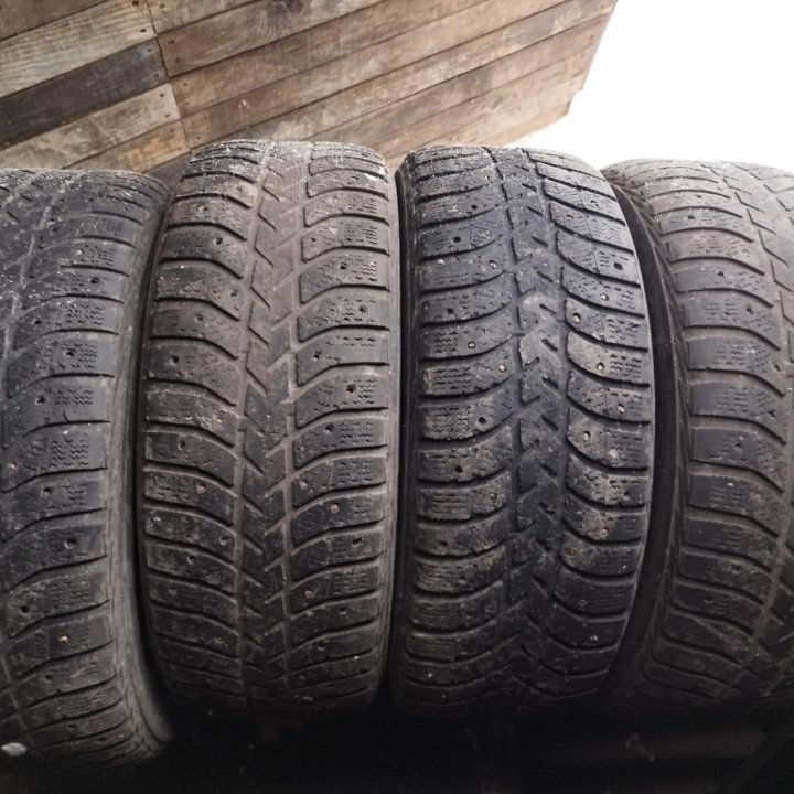 Bridgestone ICR-5000 (зима) 215/60 R16