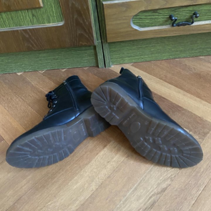 Ботинки зимние 39