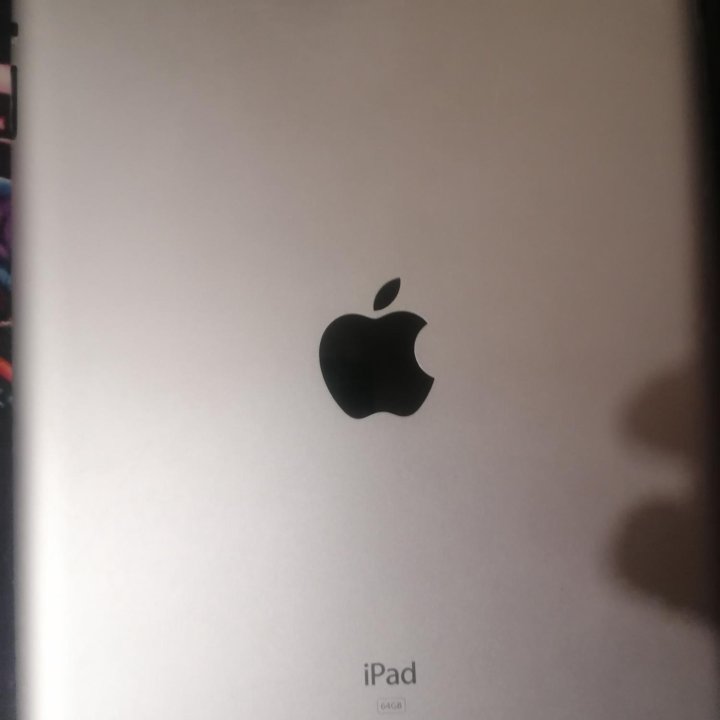 2 айпэда, Ipad 1 16gb и Ipad 3 64gb