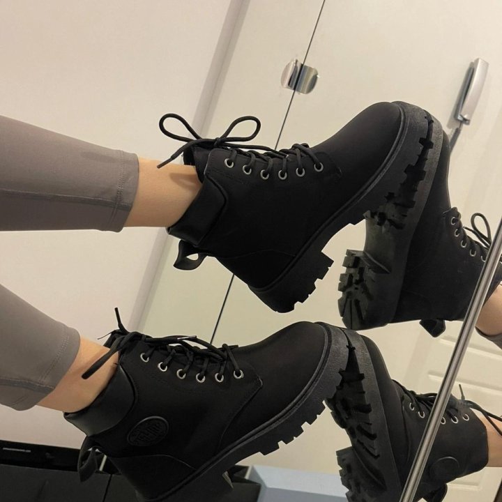 Ботинки демисезонные