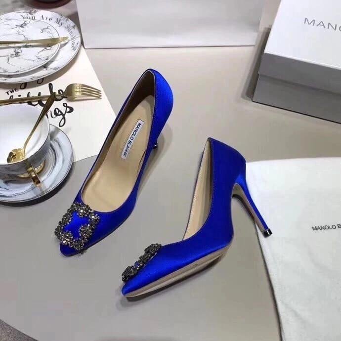 Туфли Manolo Blahnik????