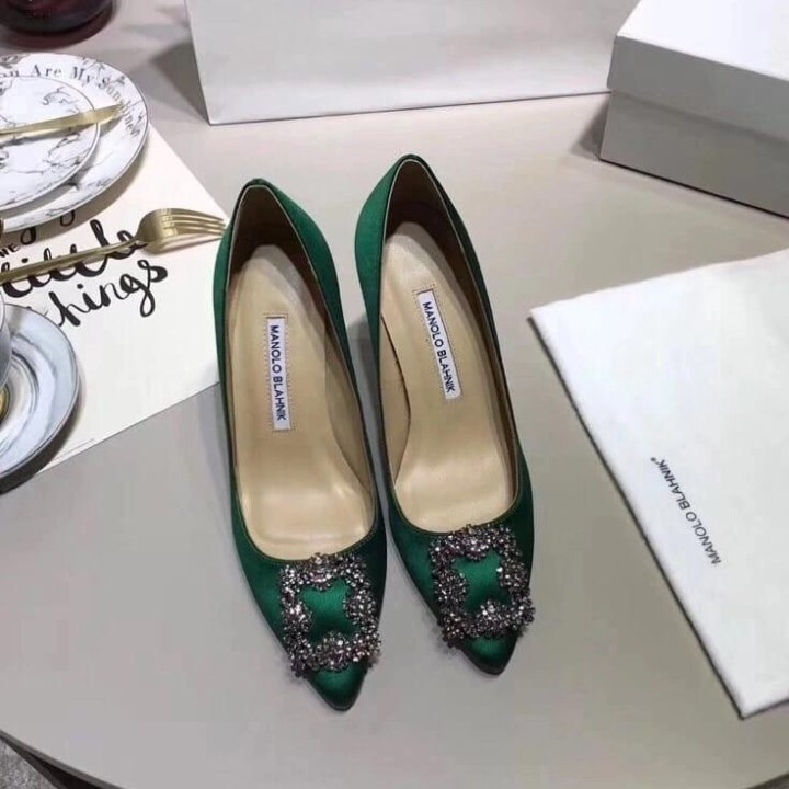 Туфли Manolo Blahnik????
