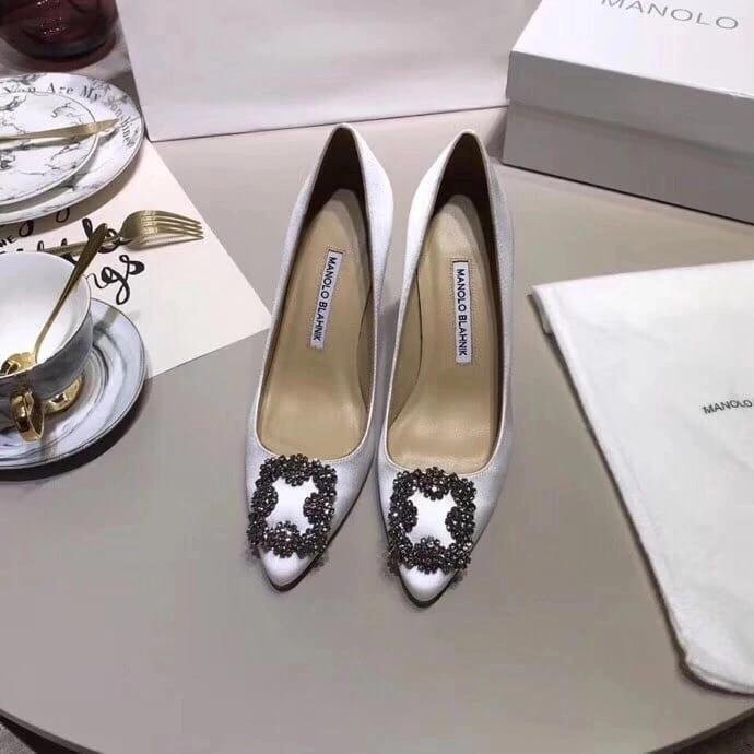 Туфли Manolo Blahnik????