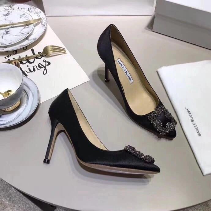 Туфли Manolo Blahnik????
