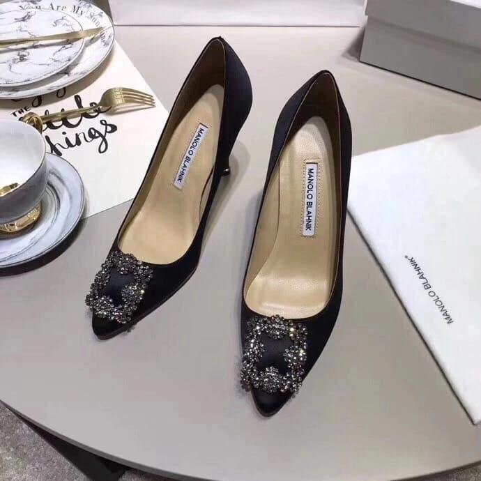 Туфли Manolo Blahnik????