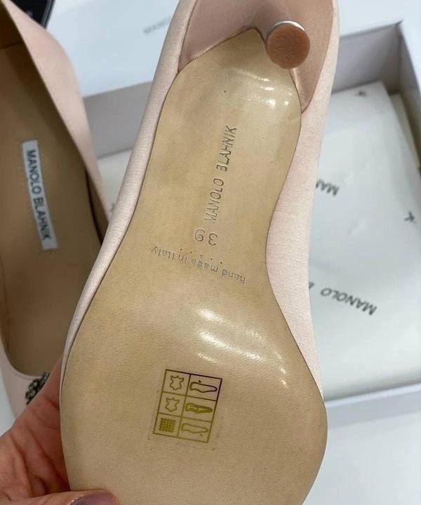 Туфли Manolo Blahnik????