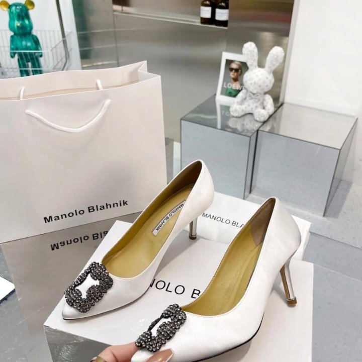 Туфли Manolo Blahnik????