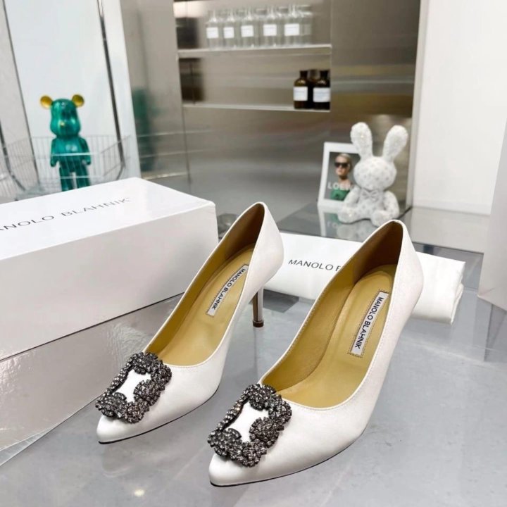 Туфли Manolo Blahnik????