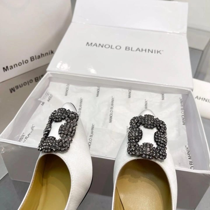 Туфли Manolo Blahnik????